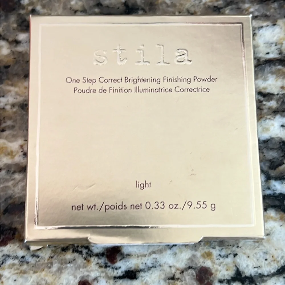 ⚡️💕Stila Light One Step Correct Brightening Finishing Powder
